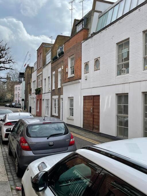 Stylish 3 Bedroom Town House ลอนดอน ภายนอก รูปภาพ