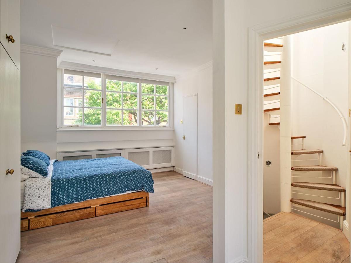 Stylish 3 Bedroom Town House ลอนดอน ภายนอก รูปภาพ