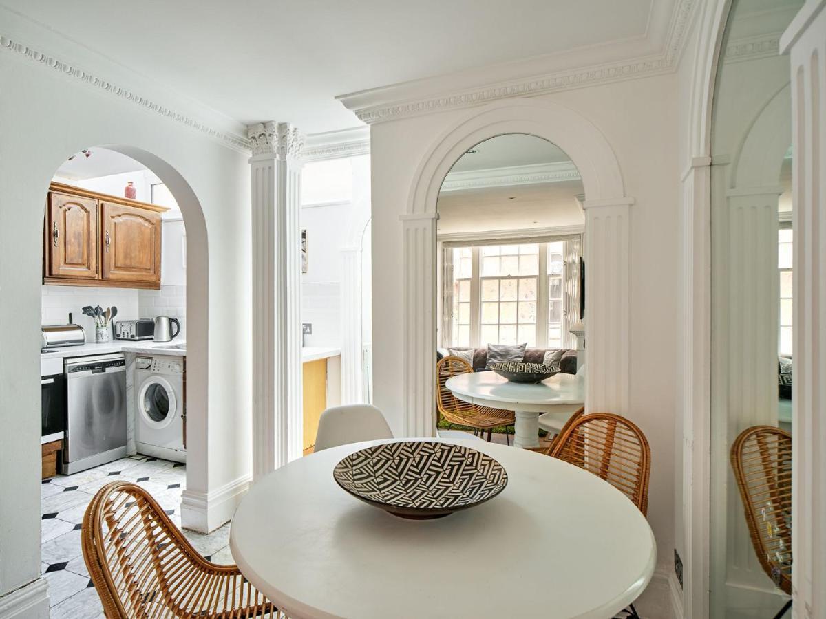 Stylish 3 Bedroom Town House ลอนดอน ภายนอก รูปภาพ
